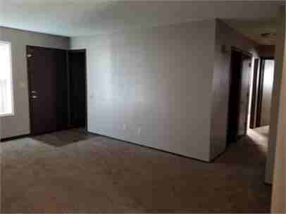 120 April Drive - Photo 3 of 22