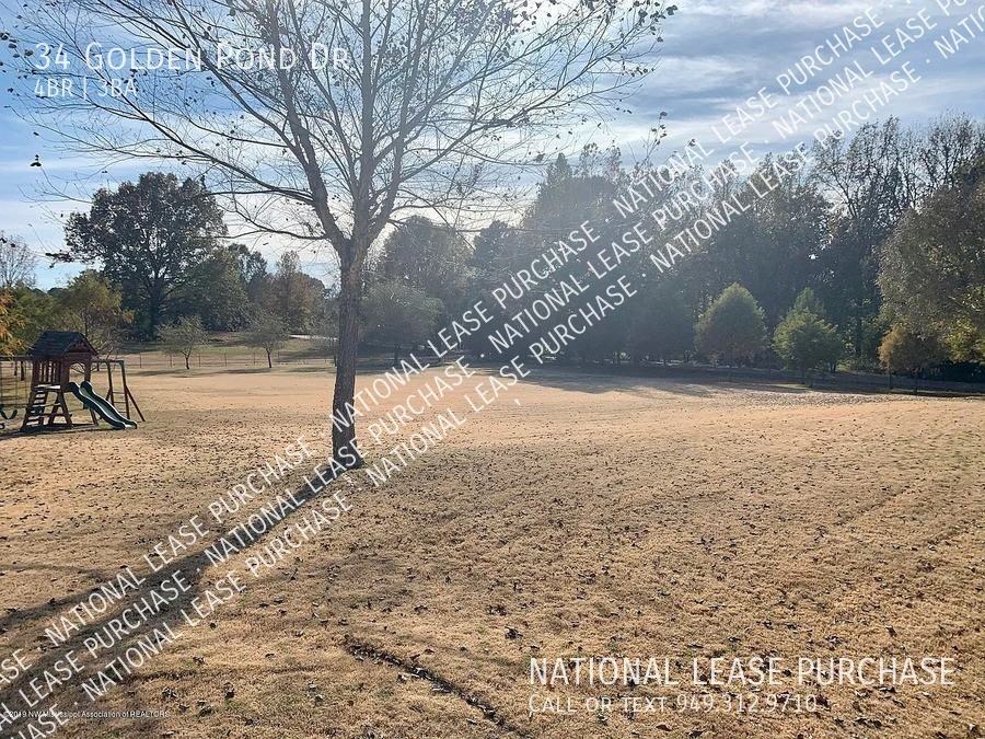 34 Golden Pond Dr - Photo 3 of 23