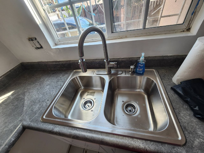 1408 W 55th St #1-2 - Photo 2 of 9