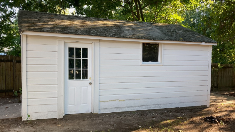 1310 Town St - Photo 2 of 15