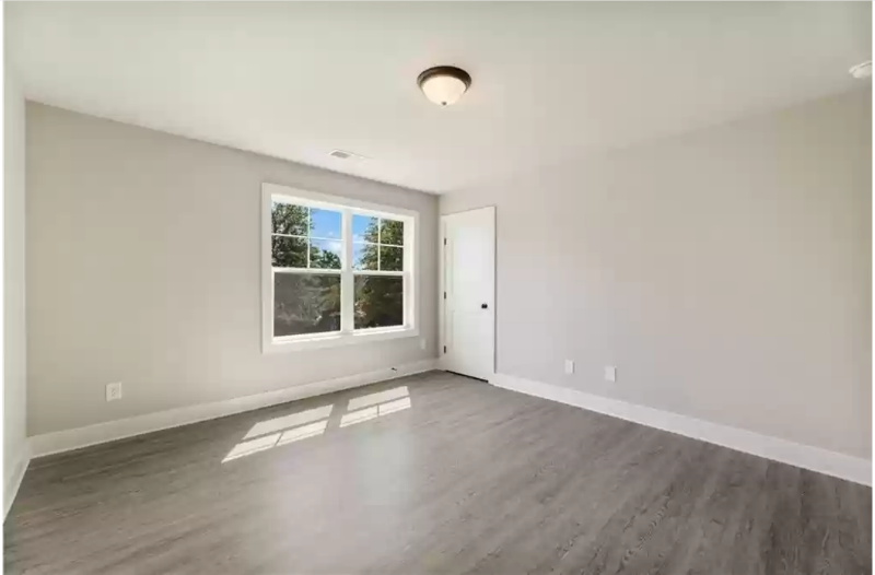 9210 Long Hollow Rd - Photo 5 of 19