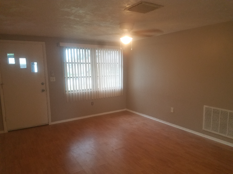 3338 Seffner Dr - Photo 3 of 18