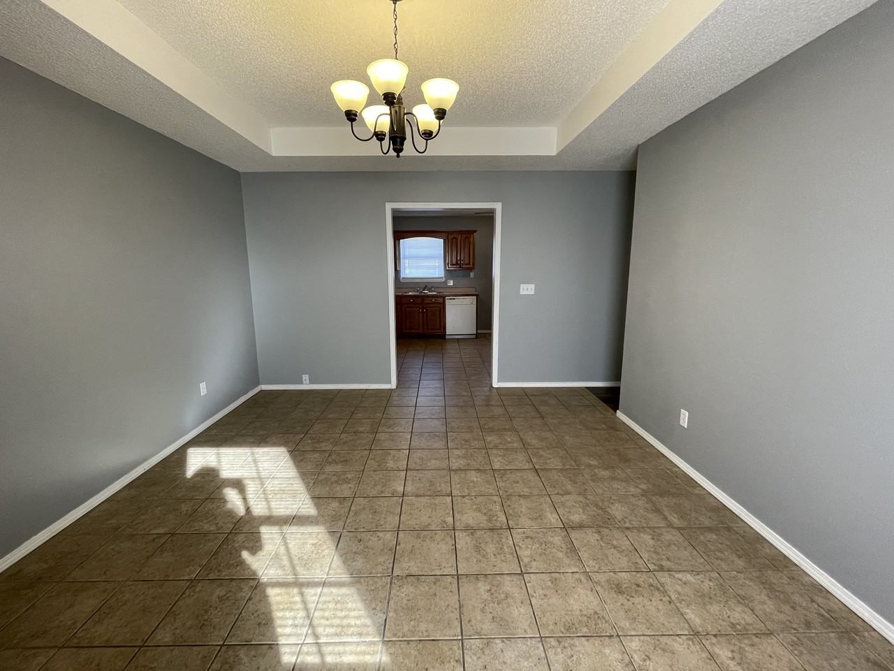 1703 Blue Bird Dr - Photo 3 of 37