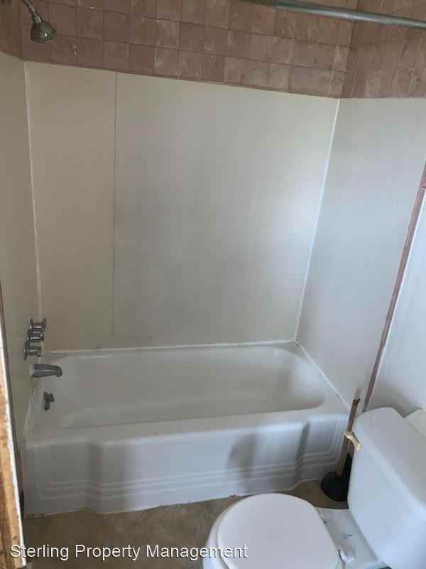 325 E Thurston st. - Photo 2 of 6