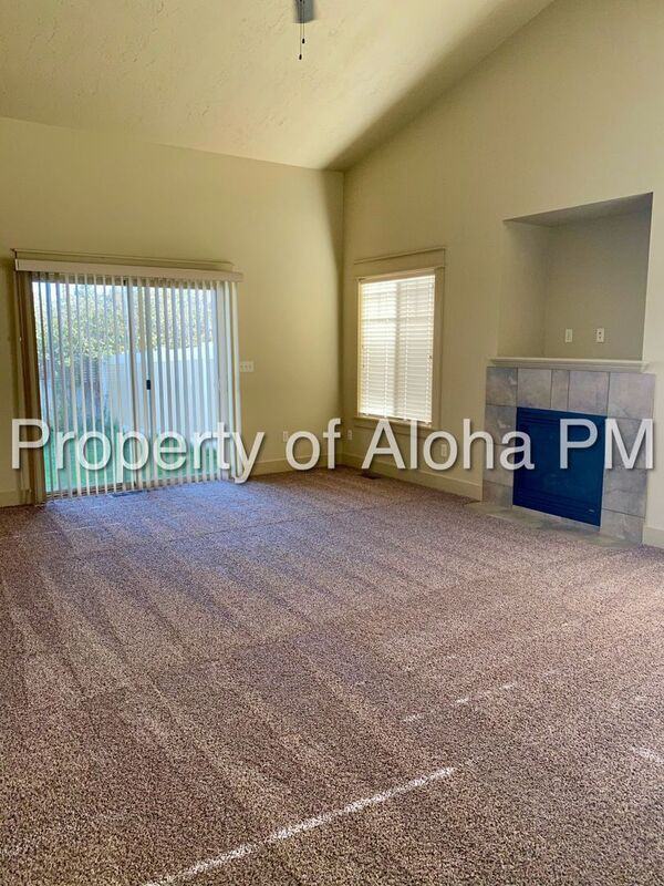 9287 W Goggin Ct - Photo 2 of 16