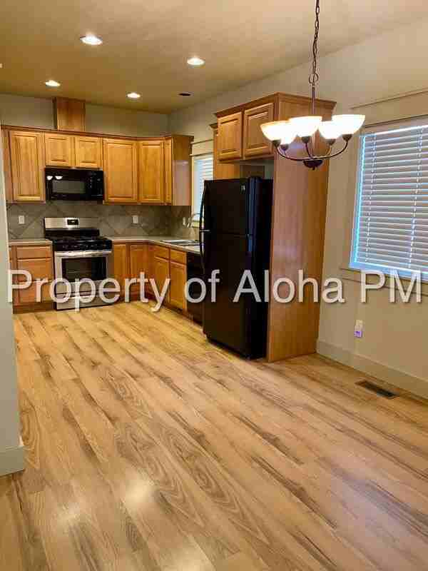 9287 W Goggin Ct - Photo 4 of 16