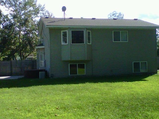 22753 Vintage St NW - Photo 2 of 9