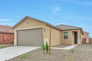featured image of 8821 E Stone Meadow Cir