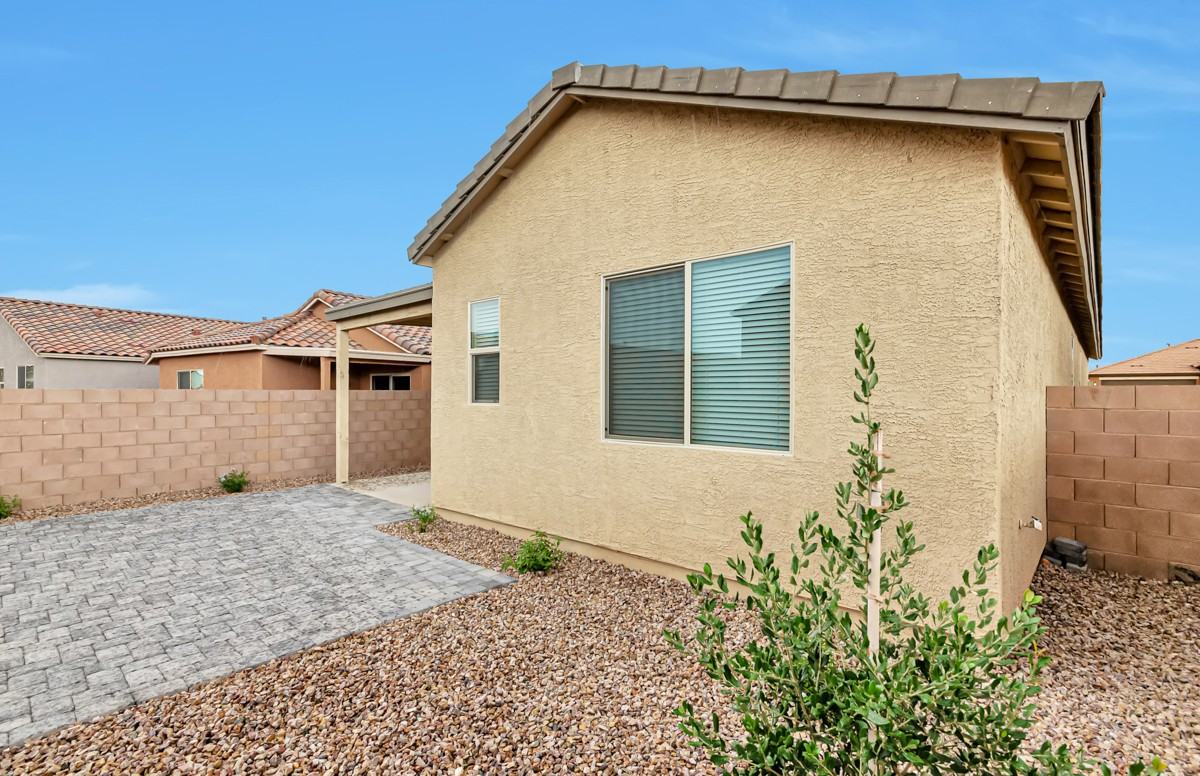 8821 E Stone Meadow Cir - Photo 5 of 27