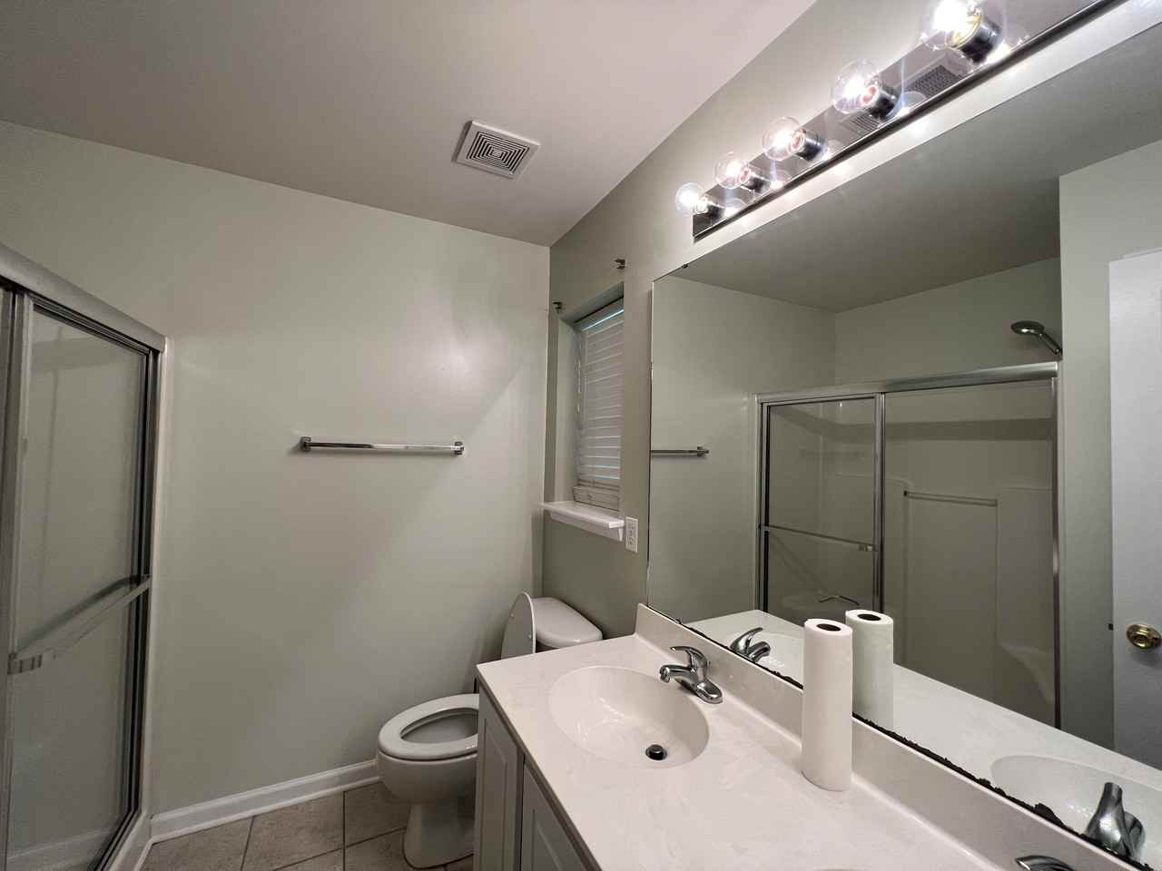 8064 Shadow Oak Dr - Photo 6 of 12