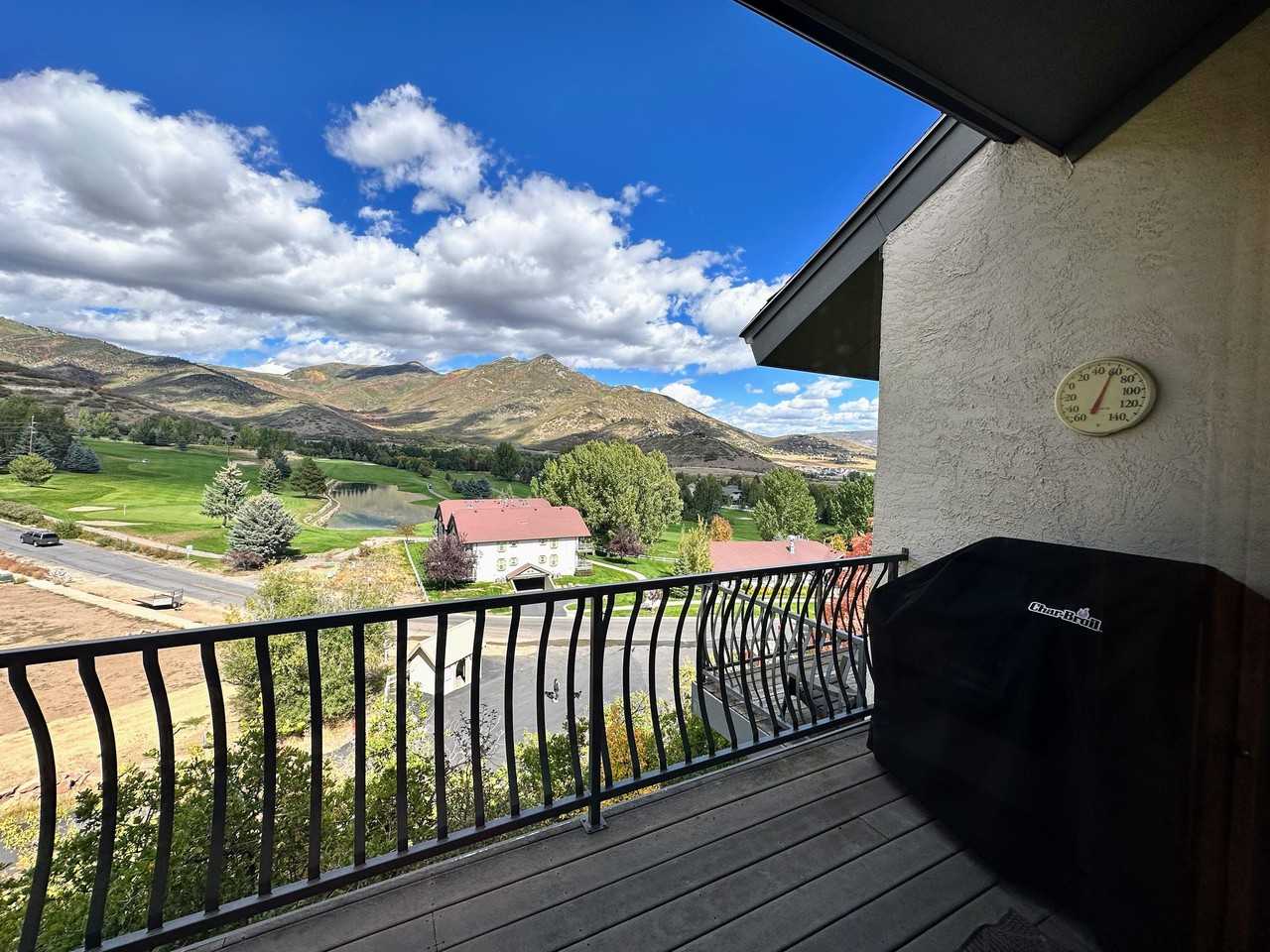 904 Schneitter Cir #1 - Photo 2 of 30