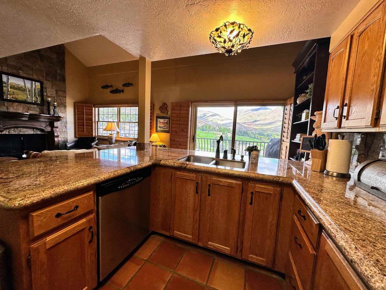 904 Schneitter Cir #1 - Photo 3 of 30