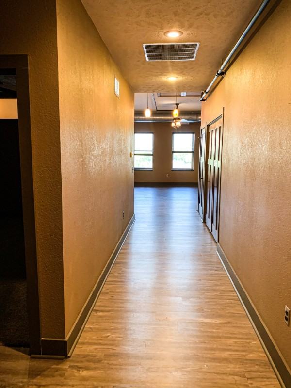 116 N Santa Fe Ave - Photo 3 of 5