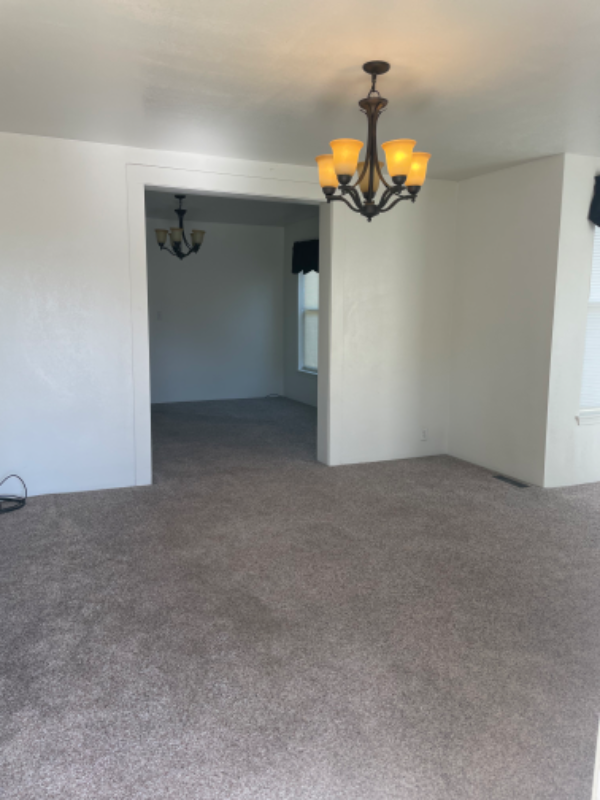 412 S Front St - Photo 2 of 21