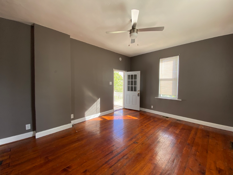 1116 E 5th St - Photo 7 of 50