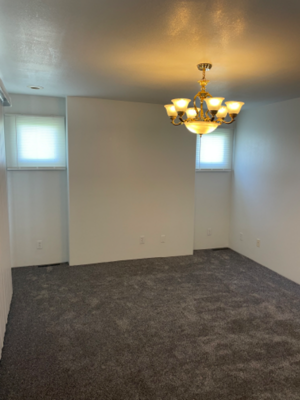 618 Broadway St - Photo 6 of 27