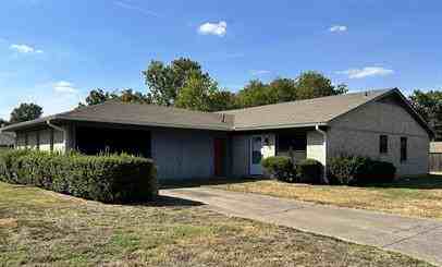 McCarley 2729 - Photo 2 of 50