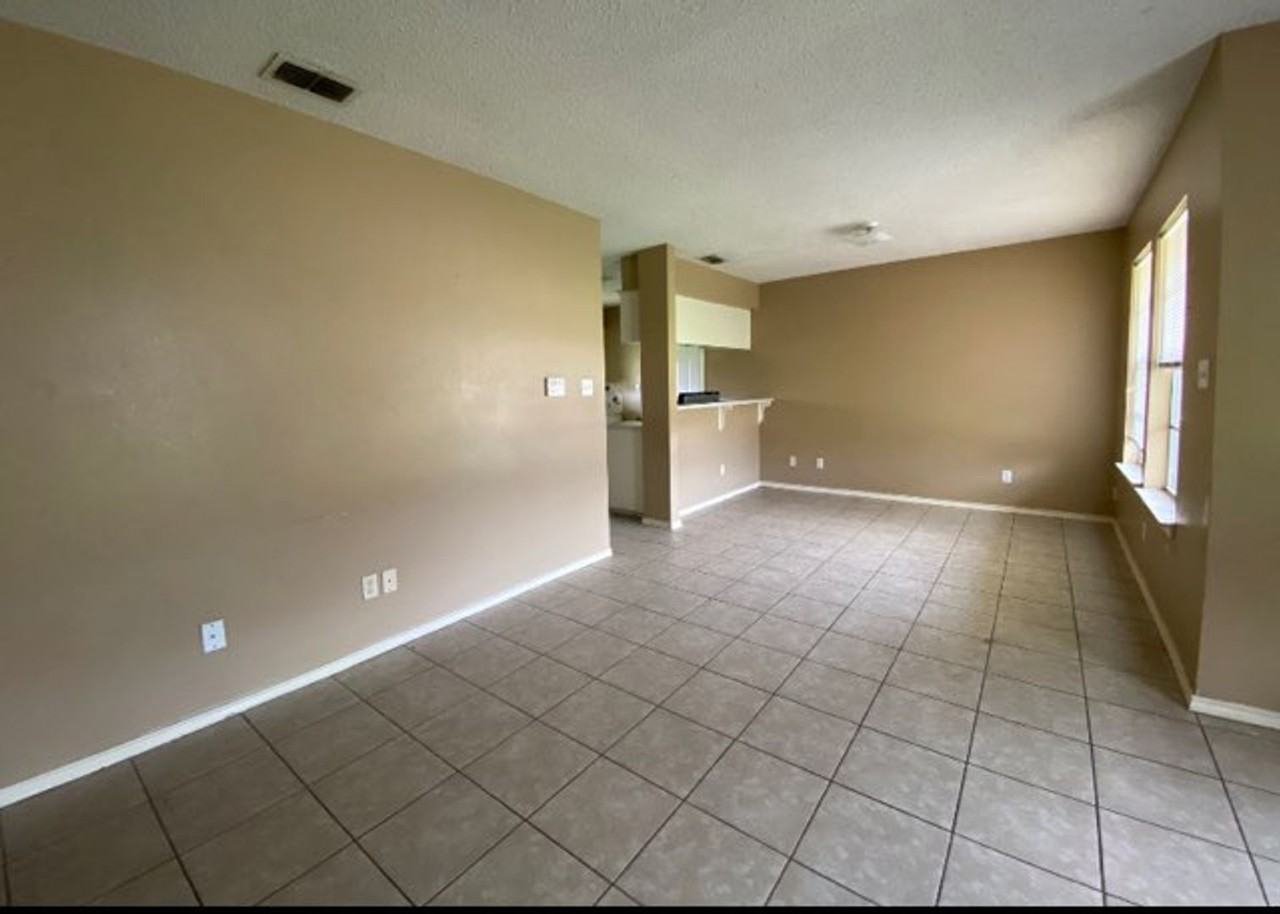 2125 Grambling Avenue - Photo 3 of 5