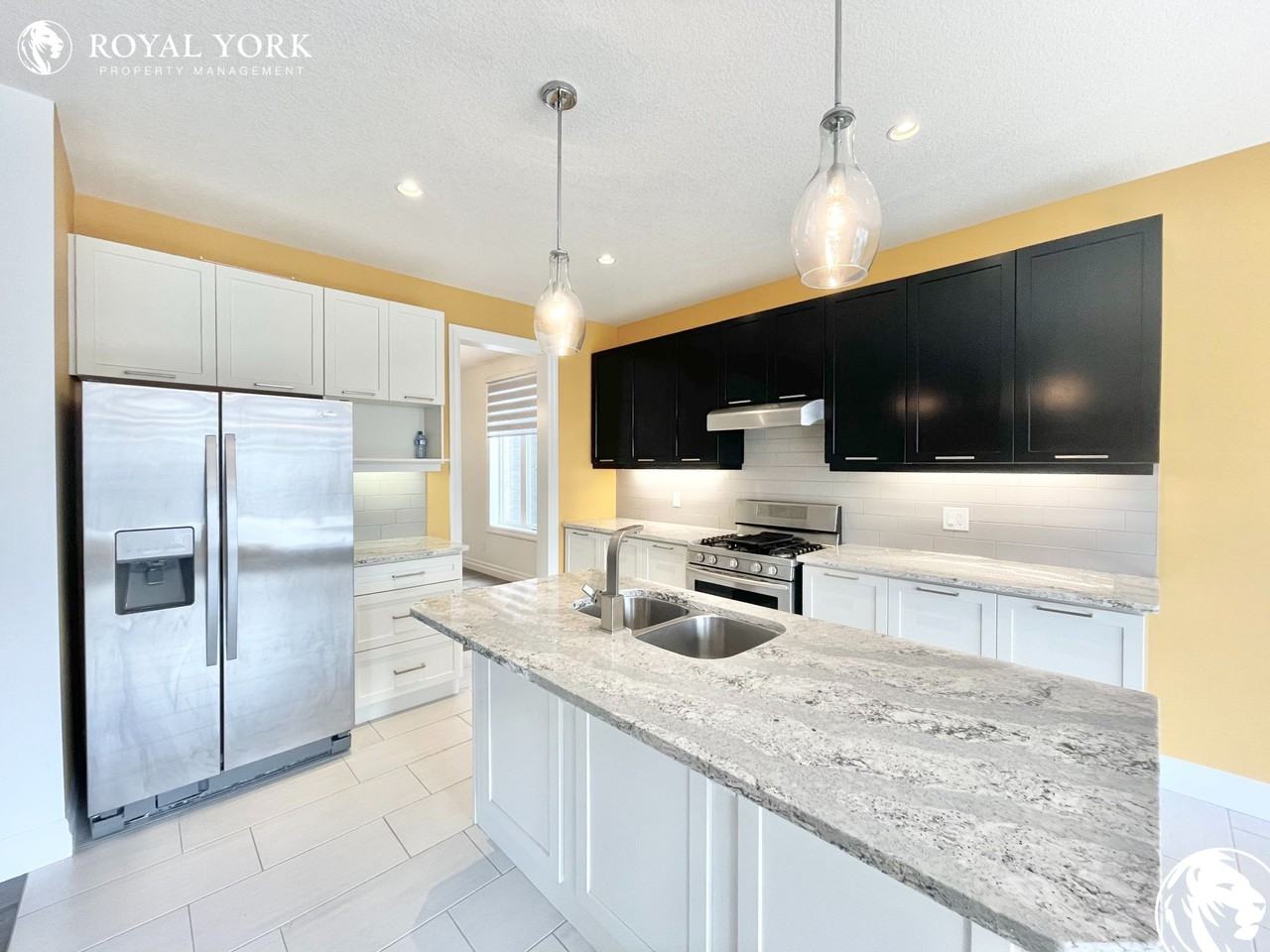 2005 Wateroak Dr - Photo 2 of 39