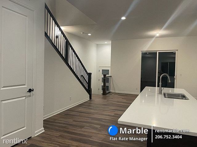 5195 Vivian St - Photo 3 of 25