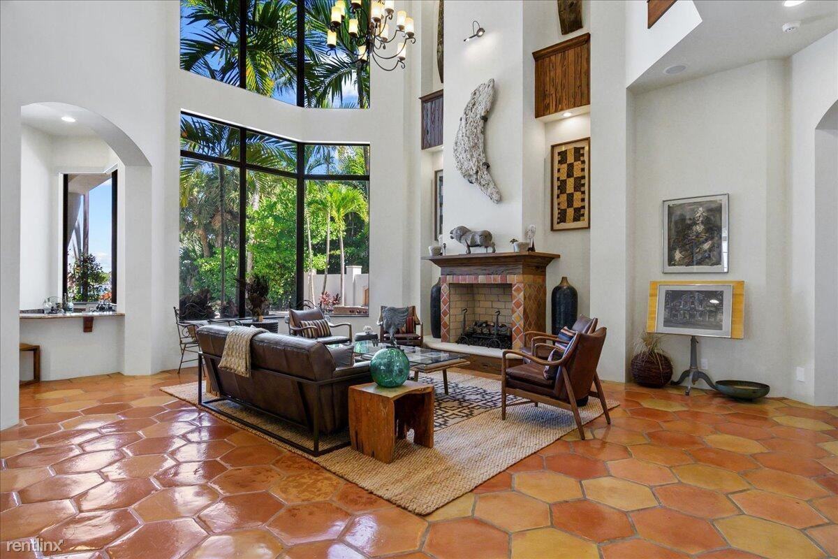 18899 Se Jupiter Inlet Way - Photo 2 of 21