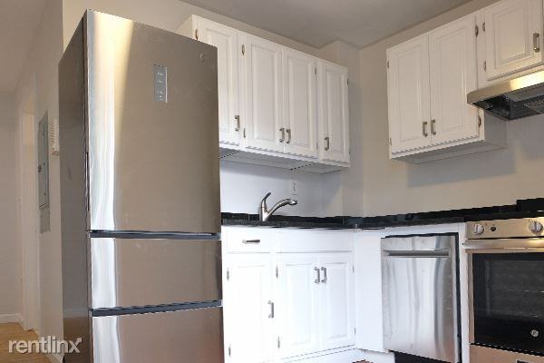 160 Broadway - Photo 3 of 5