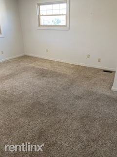 2840 Holman St - Photo 3 of 10