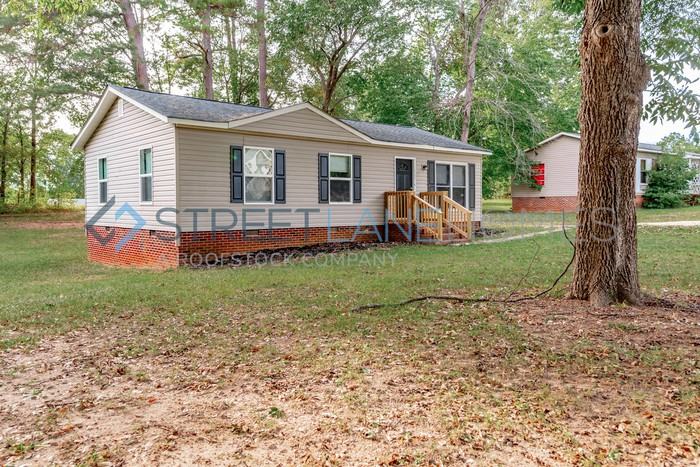 111 Camellia Cir - Photo 3 of 17