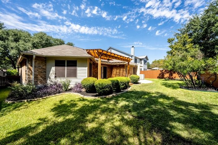 10905 Claywood Dr - Photo 2 of 14