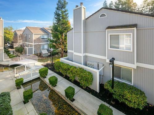 486 Morello Ave - Photo 7 of 31