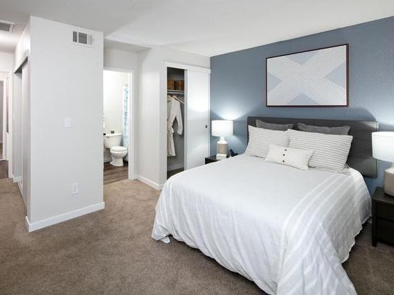 486 Morello Avenue - Photo 7 of 31