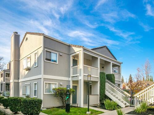 486 Morello Avenue - Photo 2 of 31