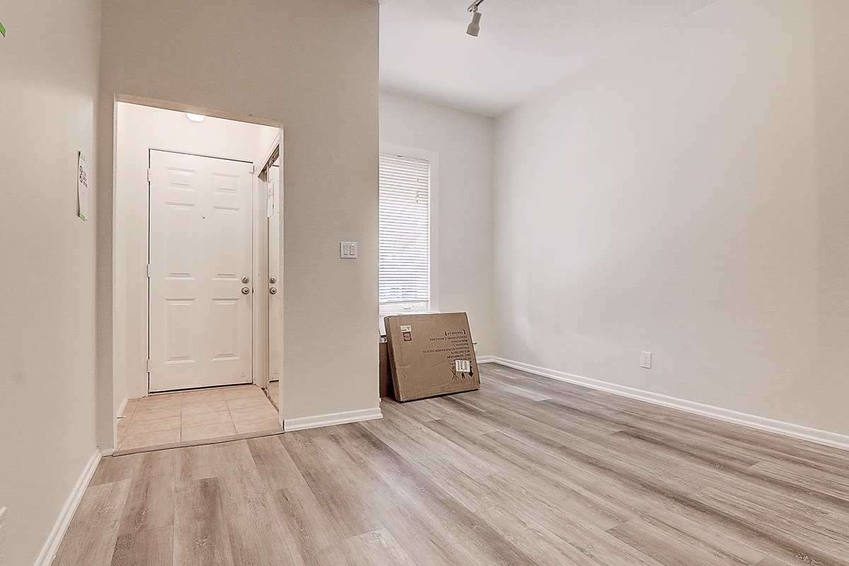 928 Eastern Avenue - Photo 3 of 24
