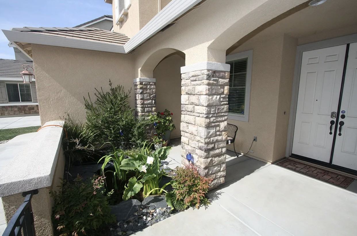 7513 Cordially Way - Photo 2 of 12