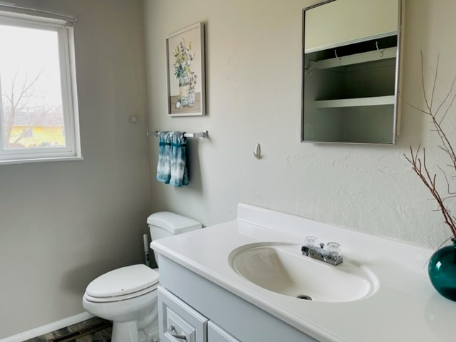 2197 Pepperwood Dr - Photo 3 of 19