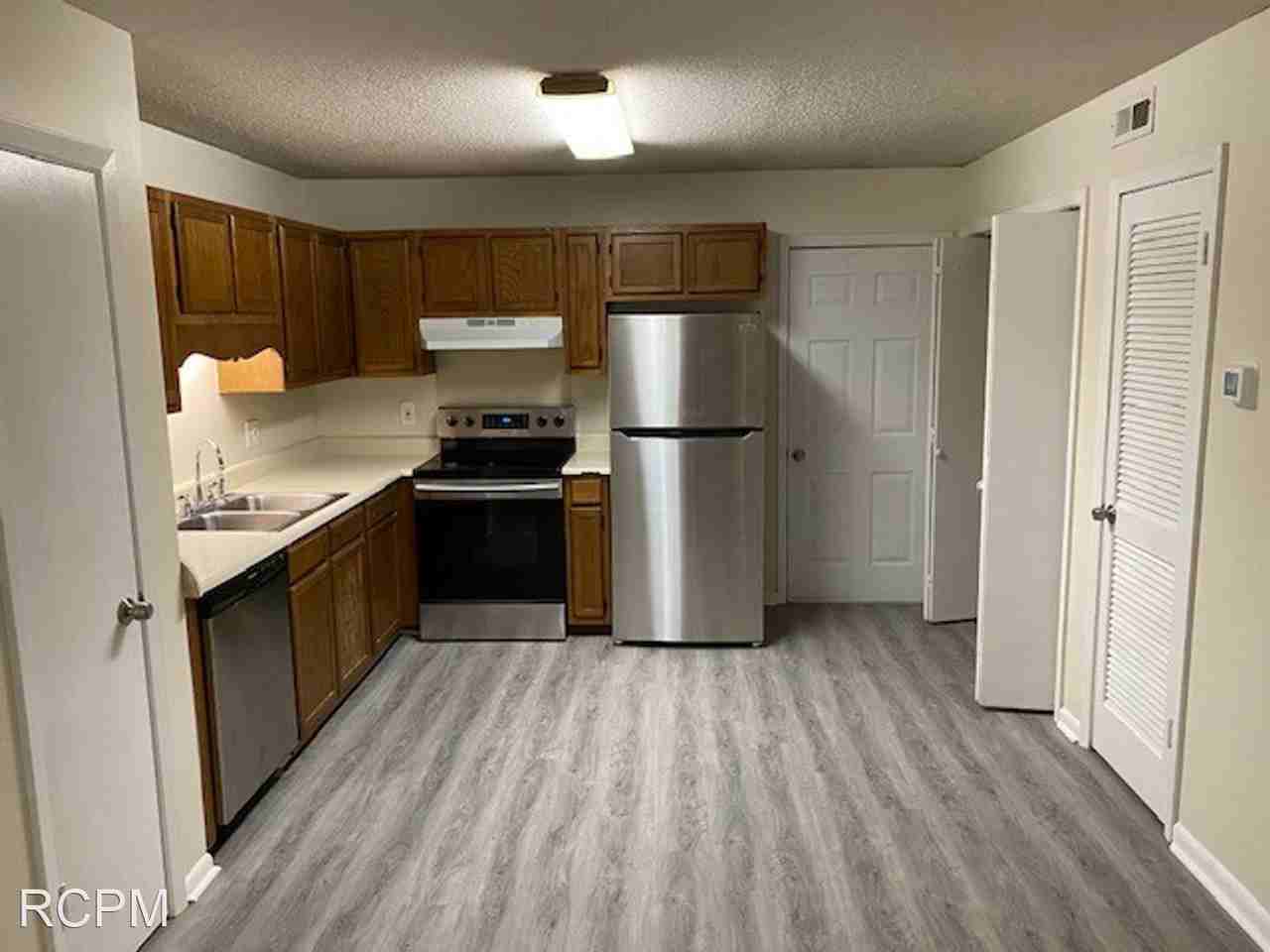 103 Michael Avenue - Photo 2 of 9