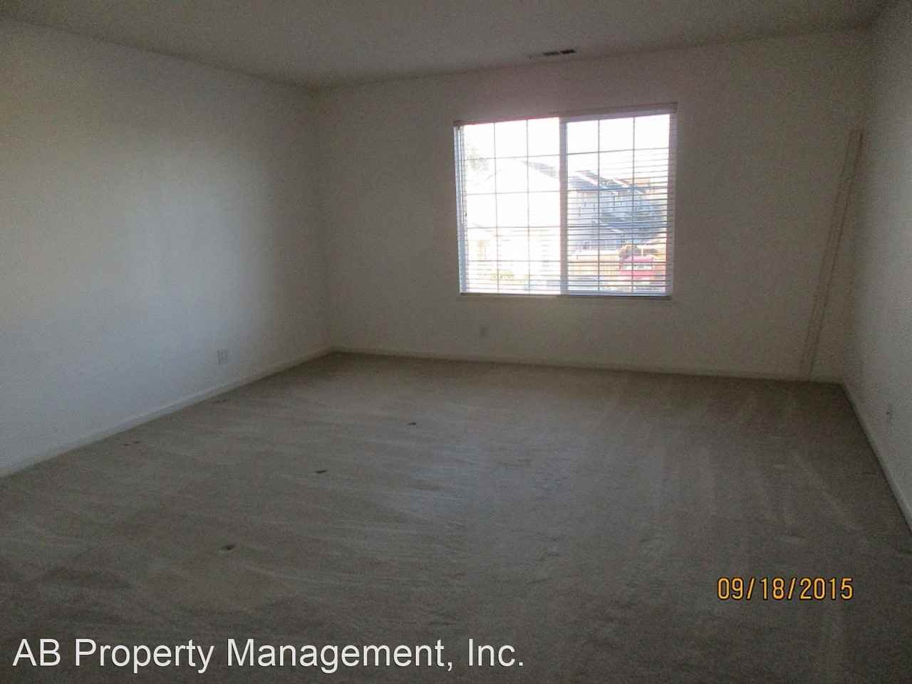 350-352 North K Street - Photo 3 of 6