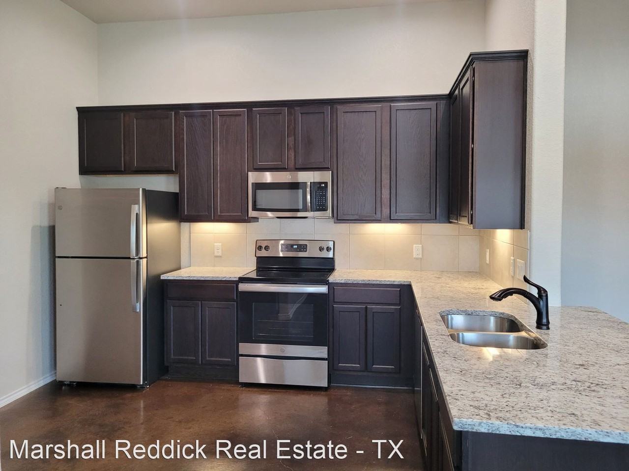 1153-1155 Stanley Way - Photo 2 of 12