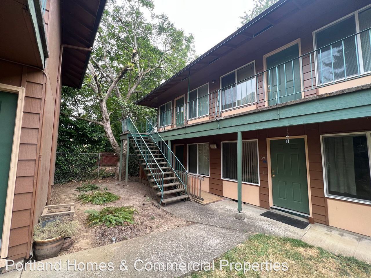 10235 NE Prescott - Photo 2 of 9