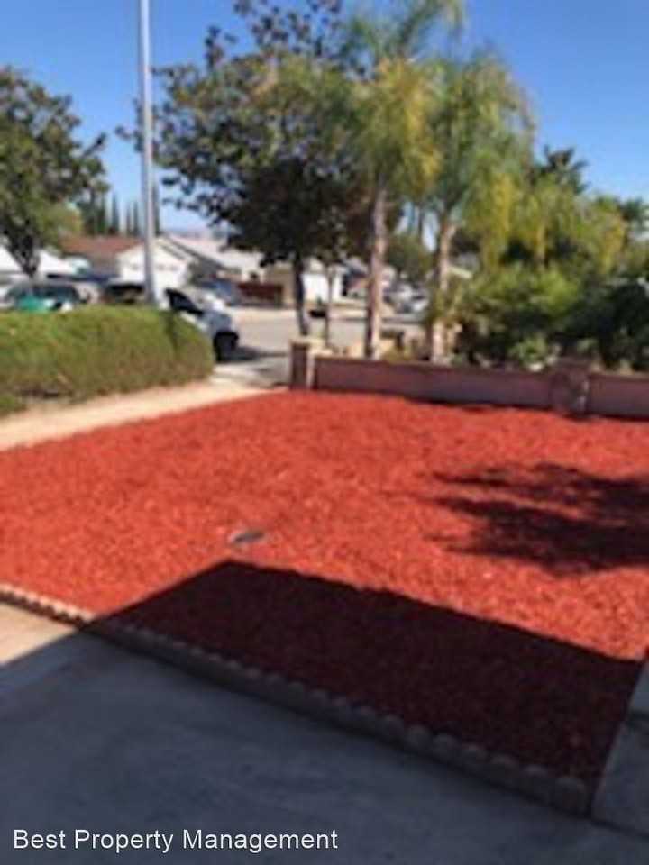 709 709 Lava Way San Jose - Photo 3 of 32