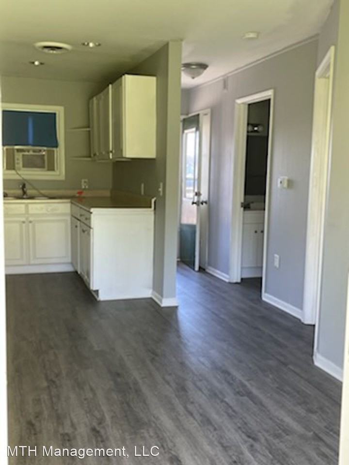 660 & 672 Flint Rd - Photo 2 of 15