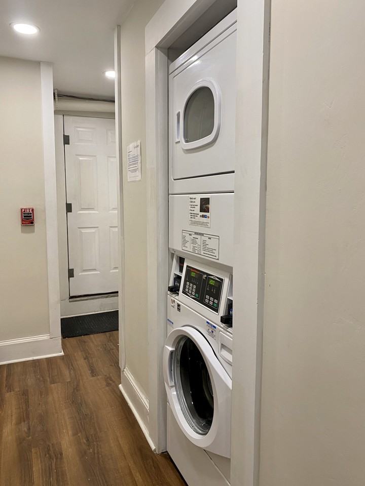 426 Marlborough St #5 - Photo 7 of 9