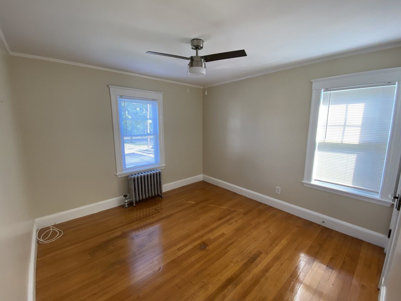 121 Butler Rd #1L - Photo 3 of 12