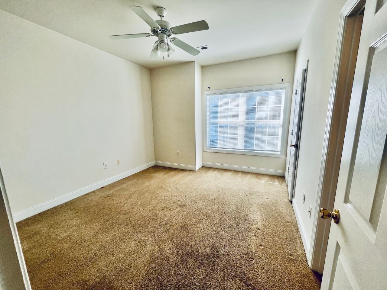 2057 Silvercrest Dr #H - Photo 3 of 20