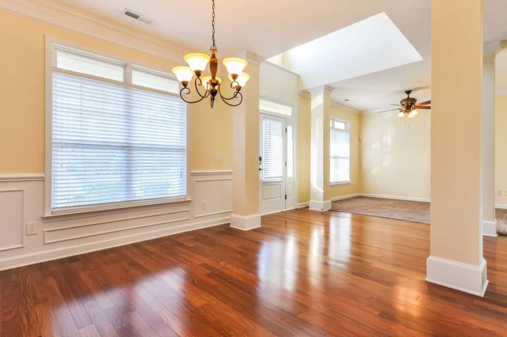 270 Adams Point Dr - Photo 3 of 20