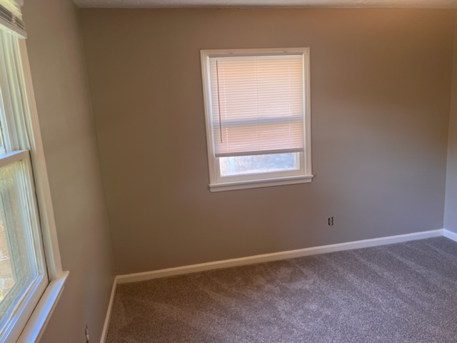 339 Garden Park Dr - Photo 2 of 11