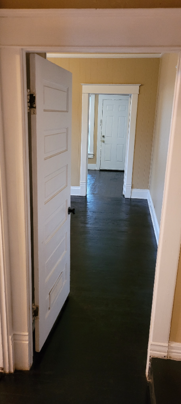 350 Margrave Dr - Photo 2 of 18