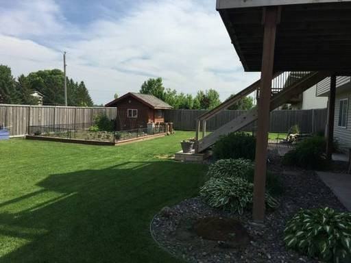 3060 Kalenda Ave NE - Photo 3 of 15