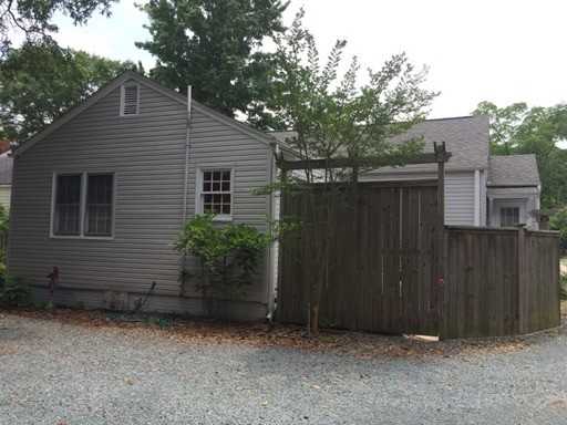 2121 Van Buren St - Photo 2 of 30