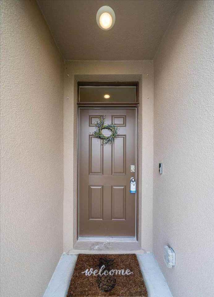 325 Guinevere Dr #1 - Photo 3 of 11